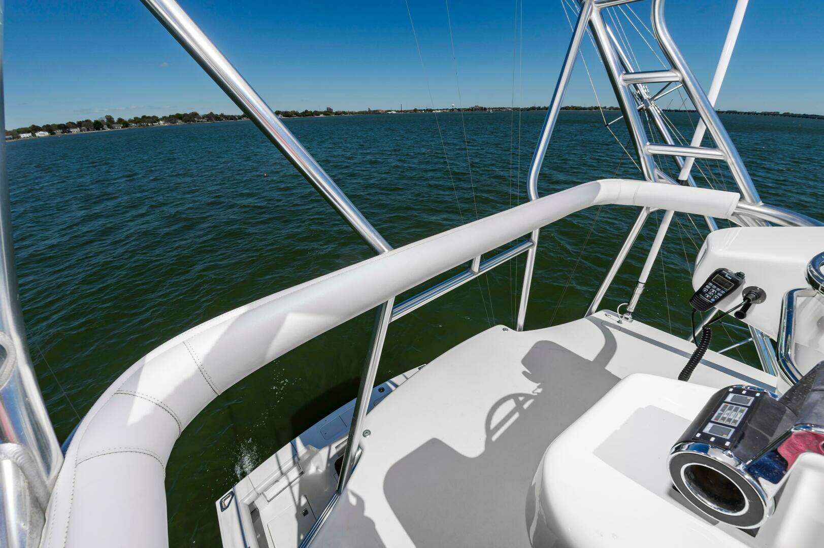 2008 Cabo 40 Express - Image 15