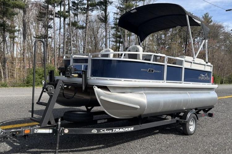 2026 Sun Tracker Bass Buggy 16 XL Select