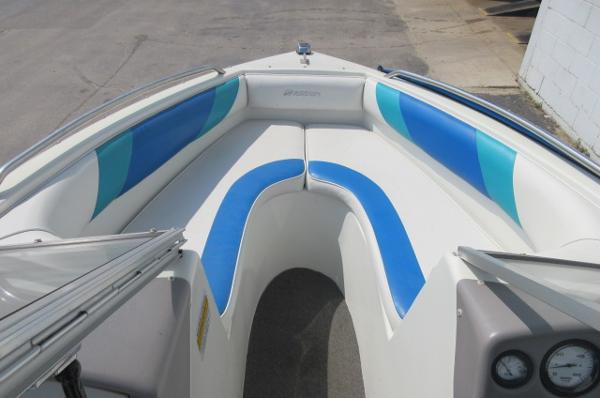 1993 Rinker 186 Captiva boat interior with blue and white seating.