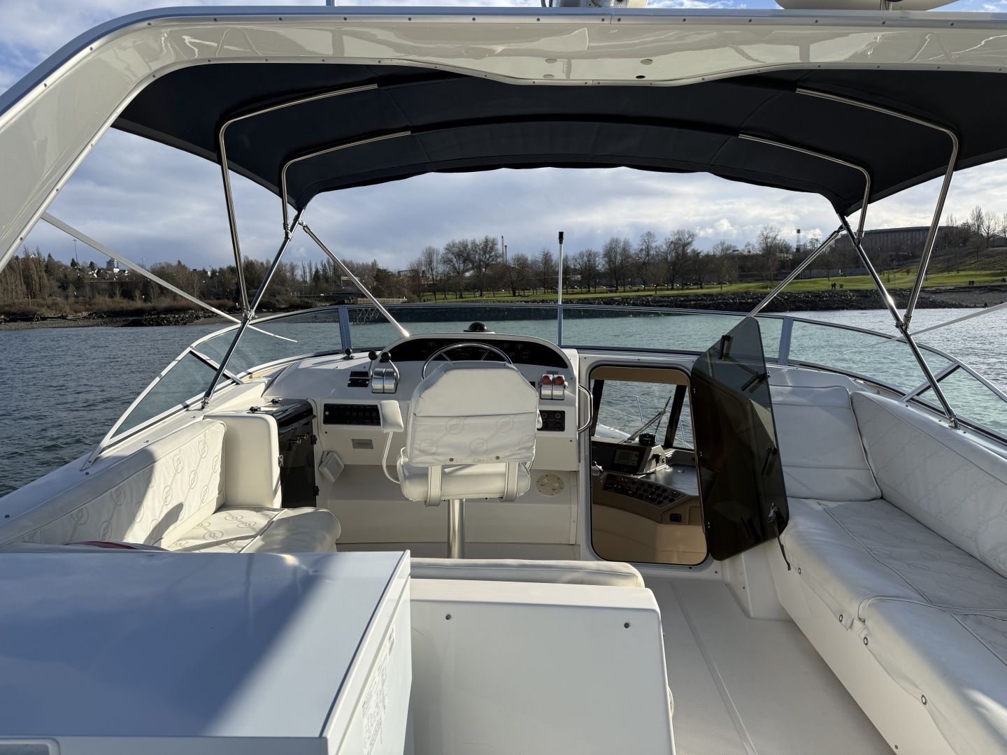 1998 Bayliner 4788 - Image 16