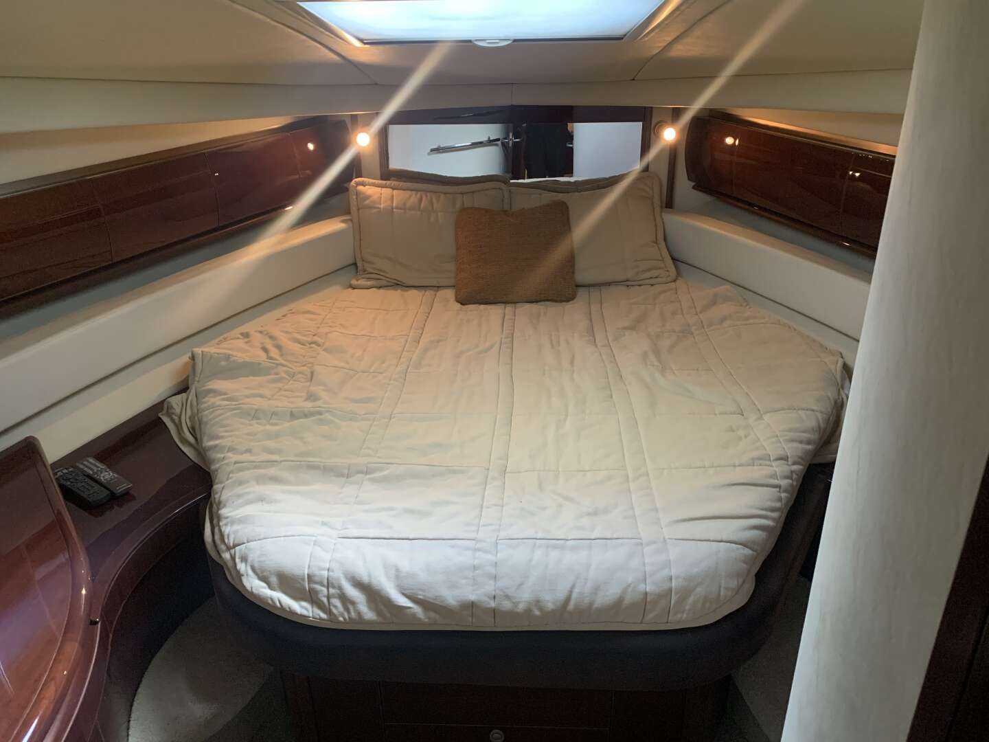 2007 Sea Ray 52 SUNDANCER - Image 71
