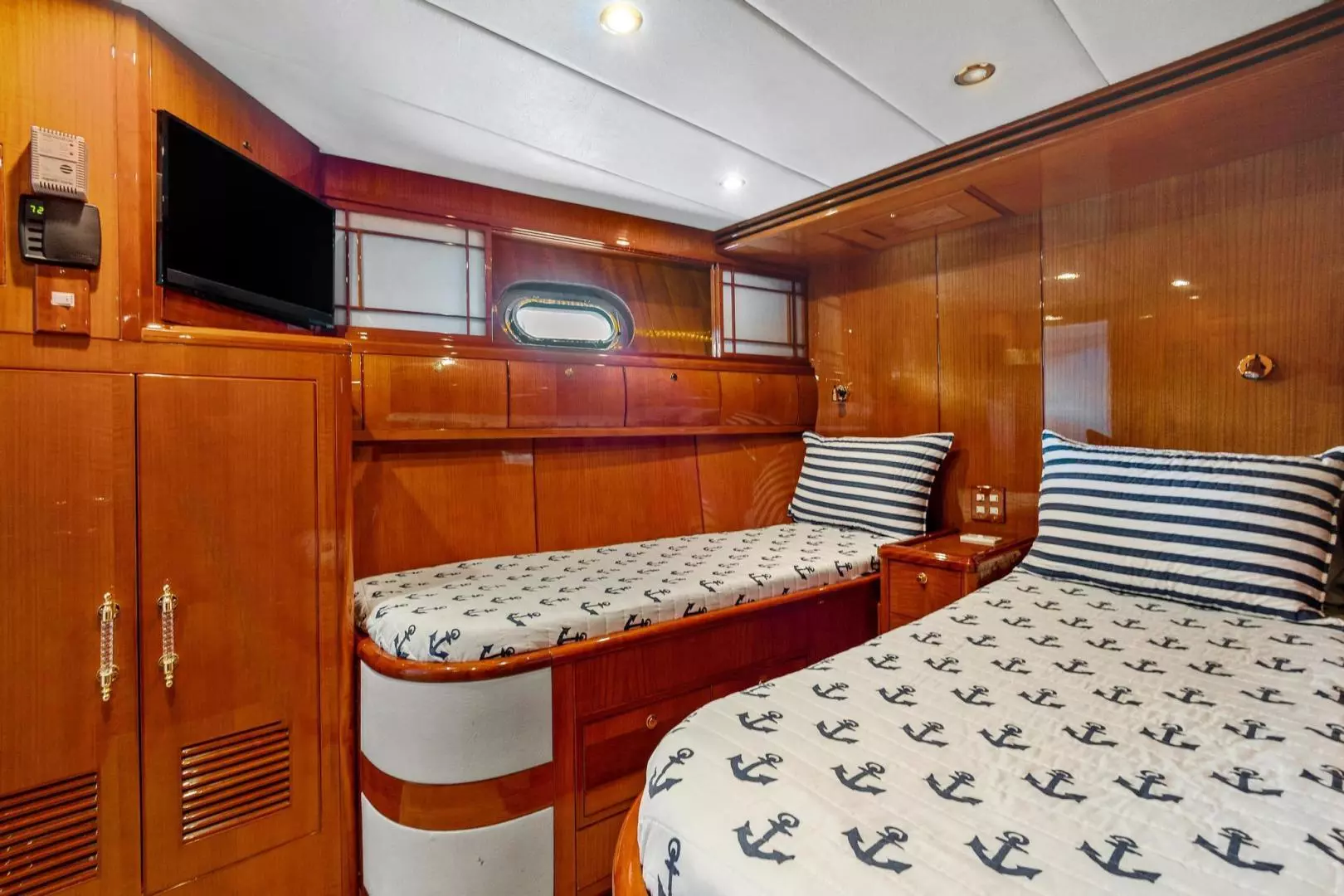 2006 Jefferson Starship Pilothouse - Image 53