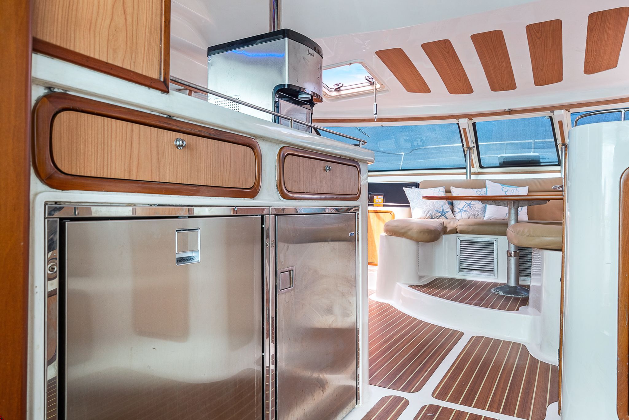 2013 Africat Marine motor catamaran - 52