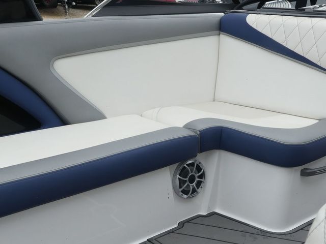 2016 Tigé RZ4 - 35