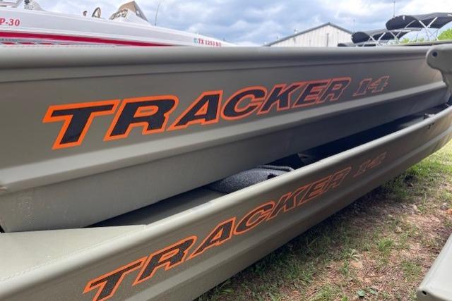 2026 Tracker Grizzly 14 Jon