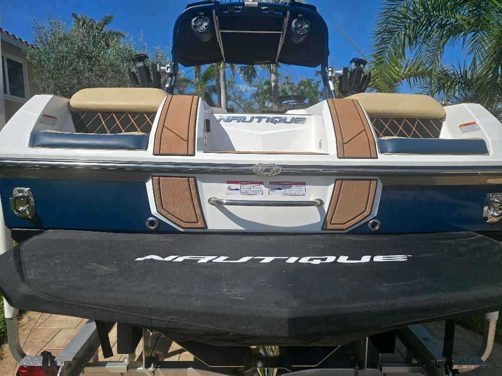 2020 Nautique GS24 - 8