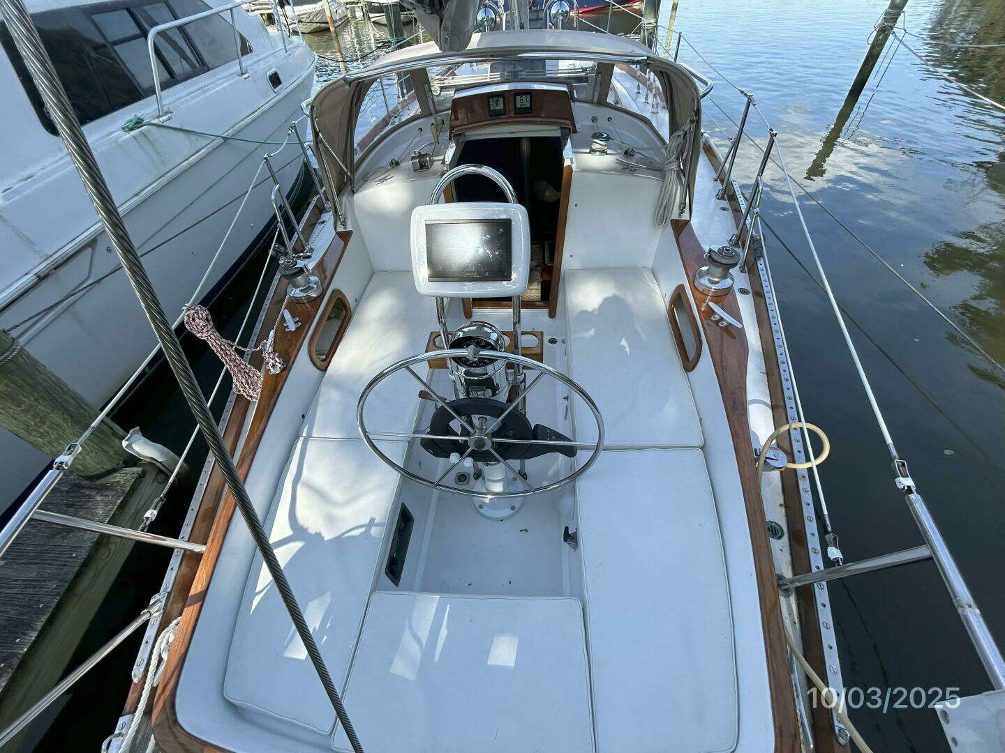 1986 Bristol 35.5C - Image 29