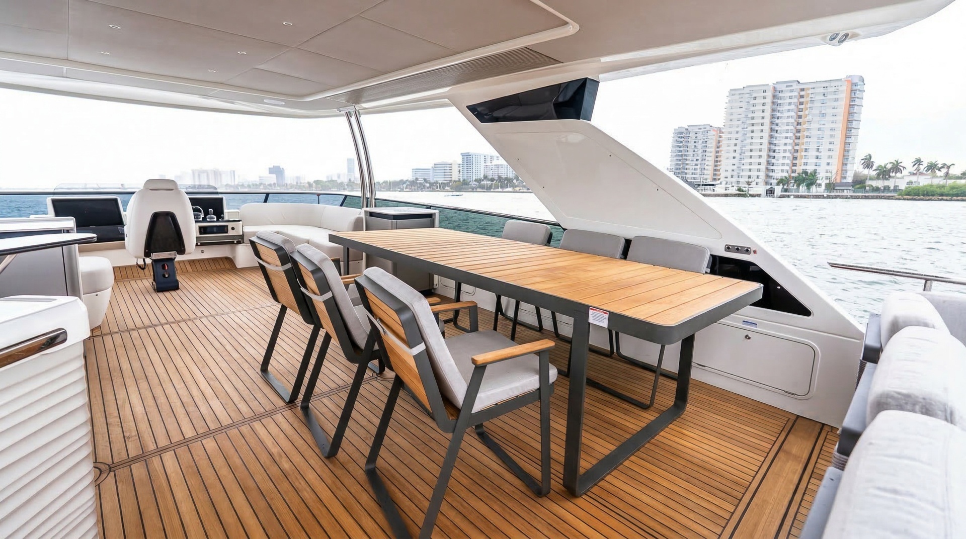 2027 Absolute Navetta 70 - Image 20