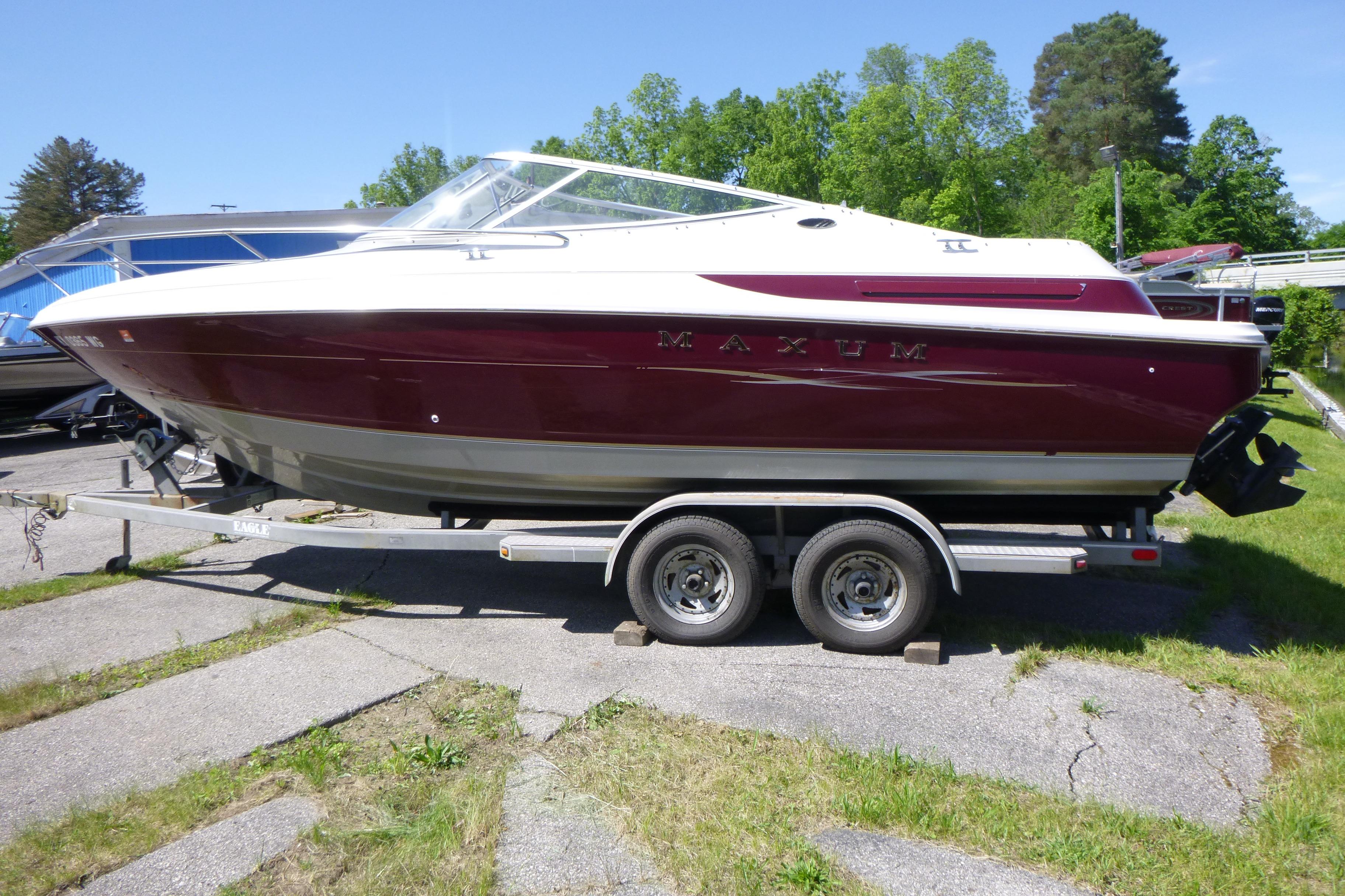 1998 Maxum 2300 SC