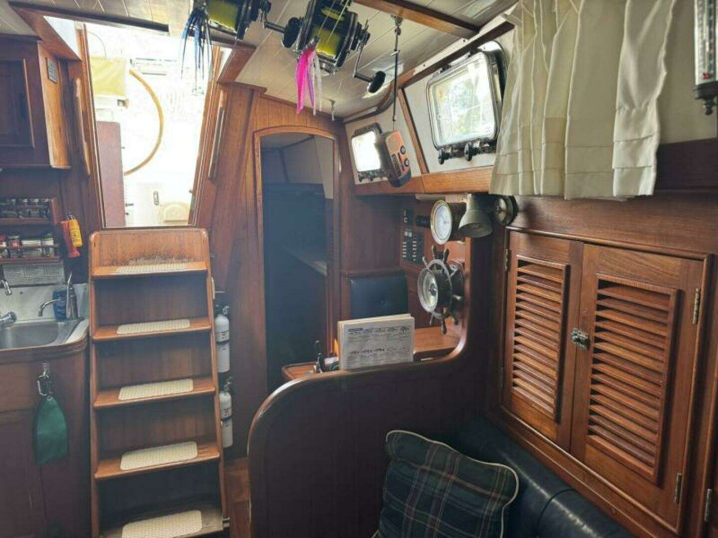 1988 Shannon 50 - Image 86