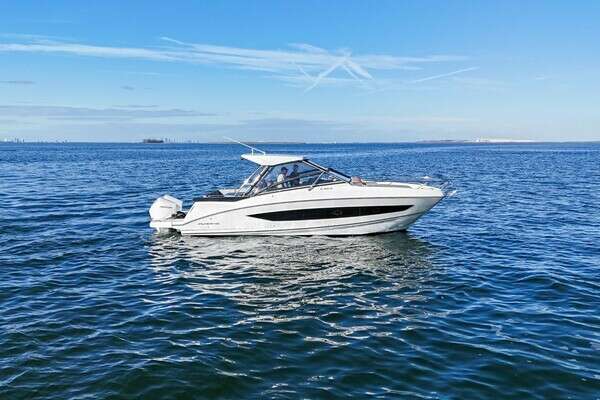 2020 Beneteau Flyer 10