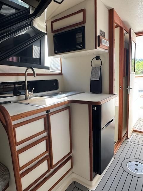 1990 Blackfin Flybridge - 6