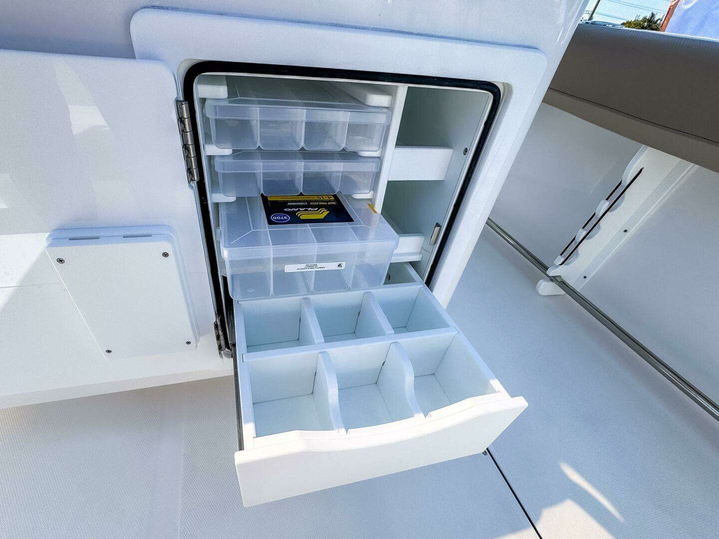 2025 Edgewater 325CC - Image 19