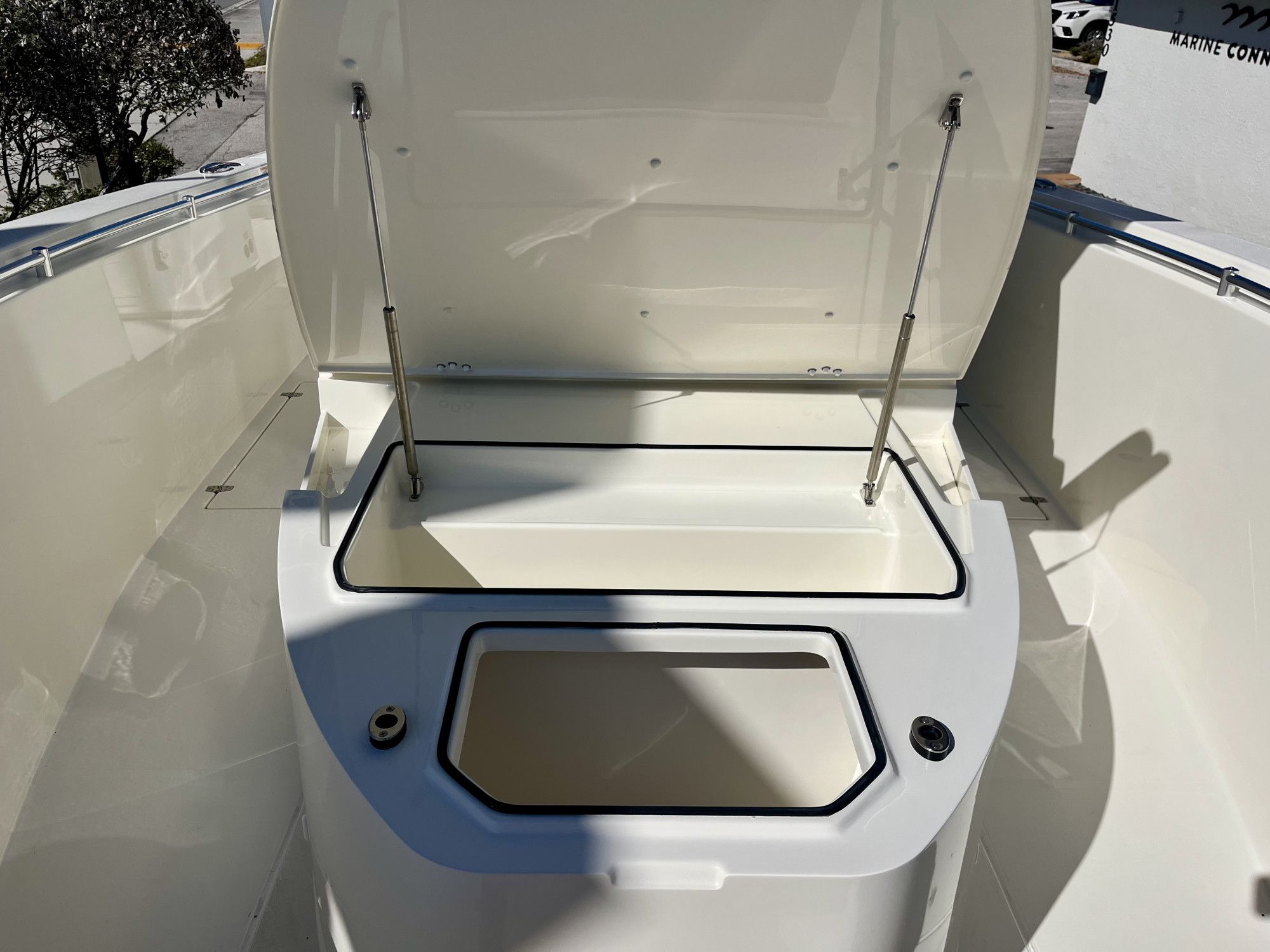 2026 Cobia 350 Center Console - 32