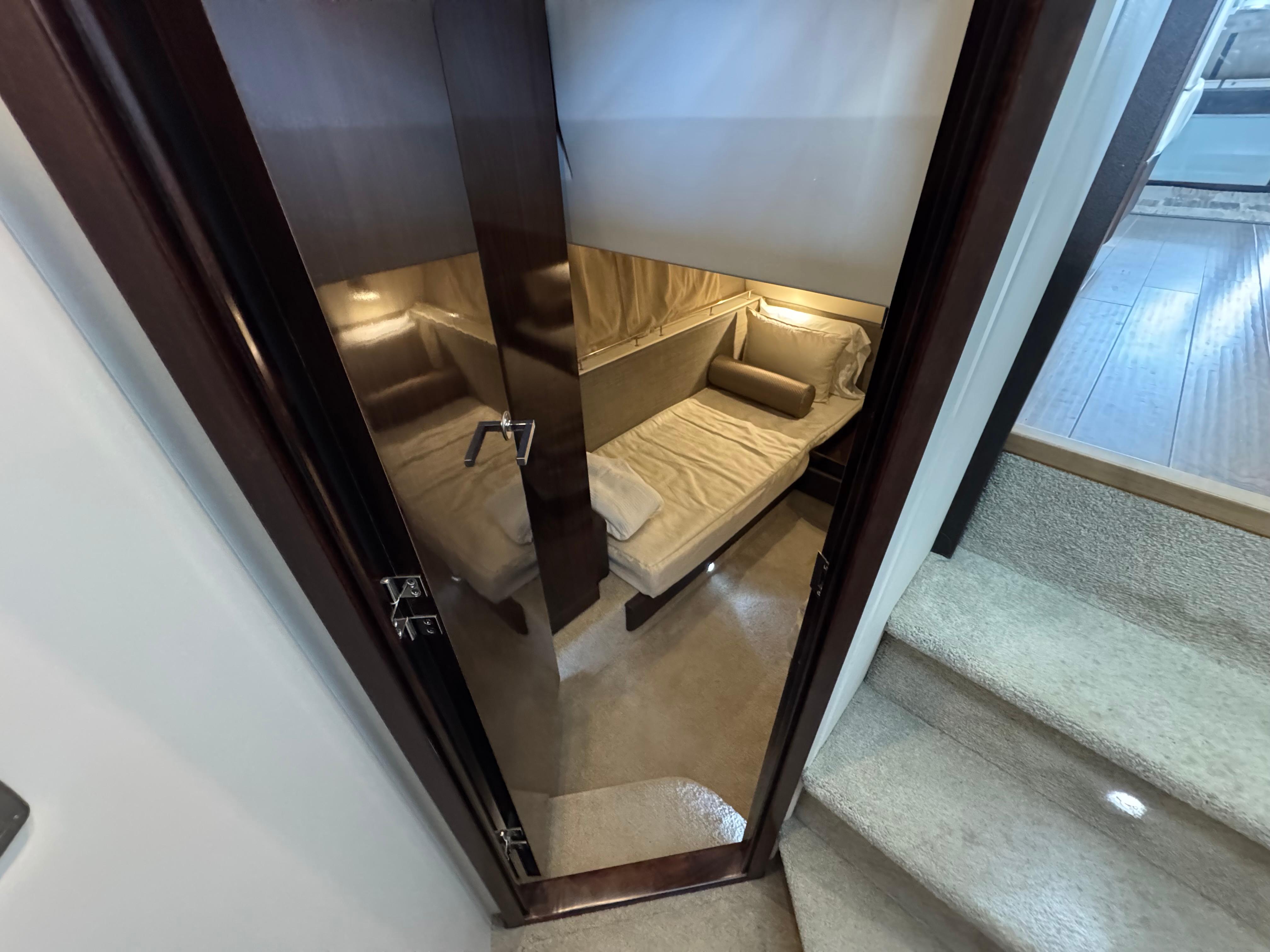 2017 Sea Ray Sundancer 400 - 72
