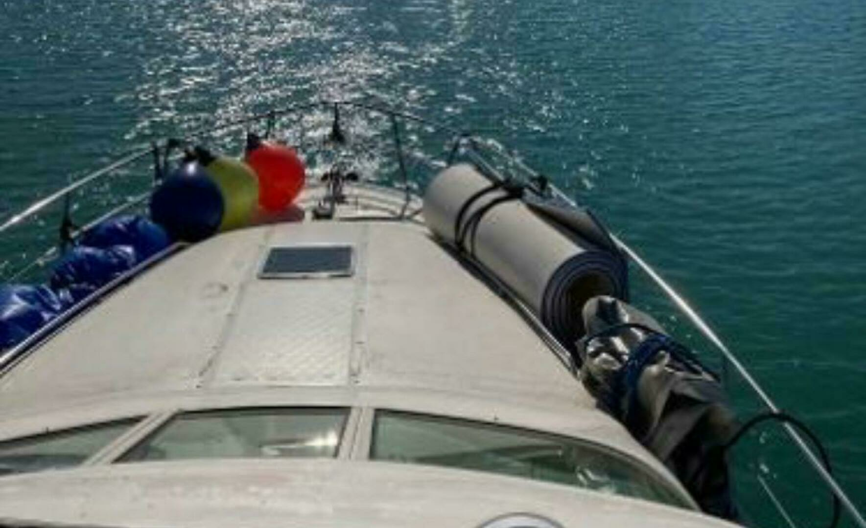 2001 Sea Ray 400 Sedan Bridge - Image 27