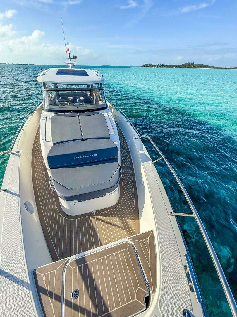 2022 Nimbus T11 - Image 15