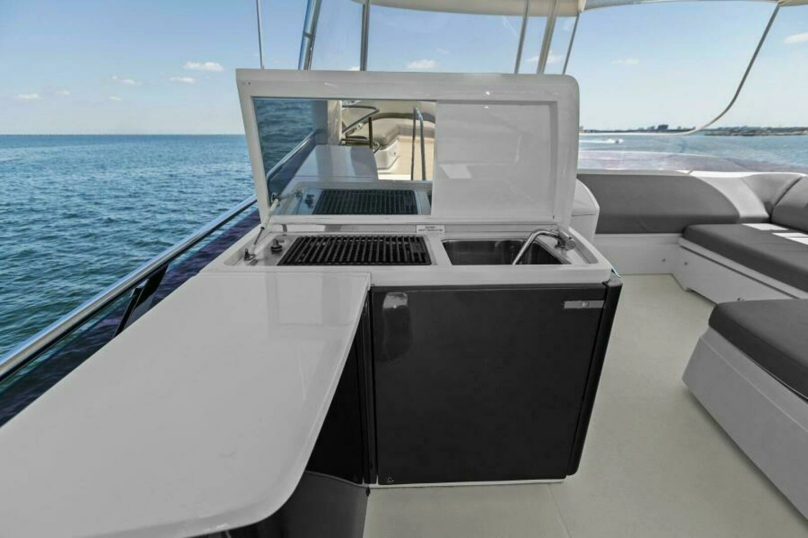 2016 Princess 60 Flybridge - Image 63