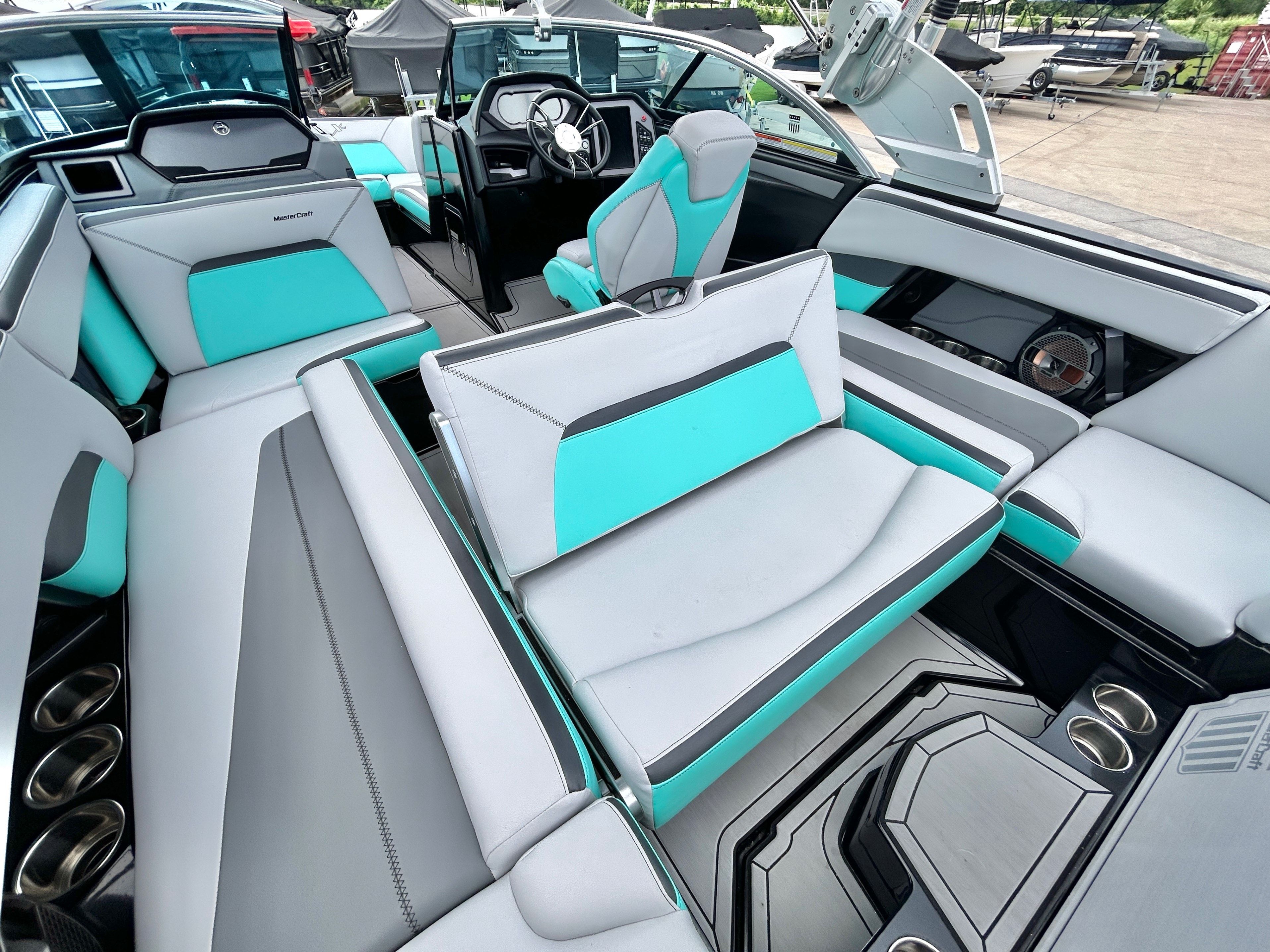 2019 MasterCraft XStar - 56
