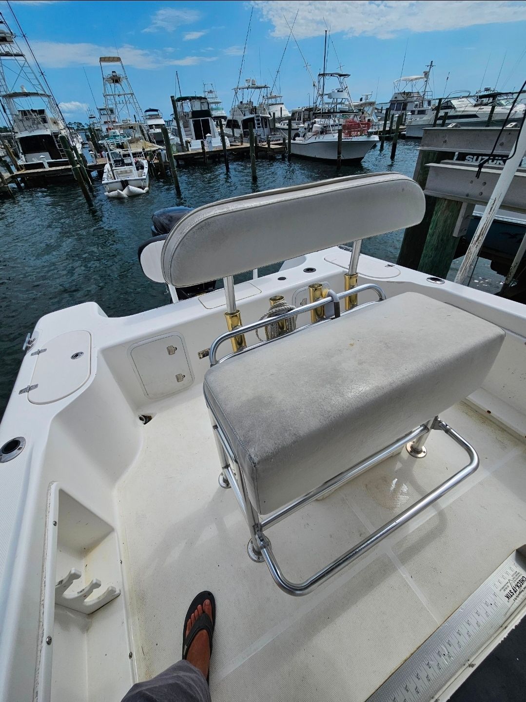 2001 Century 2300 Center Console - 7
