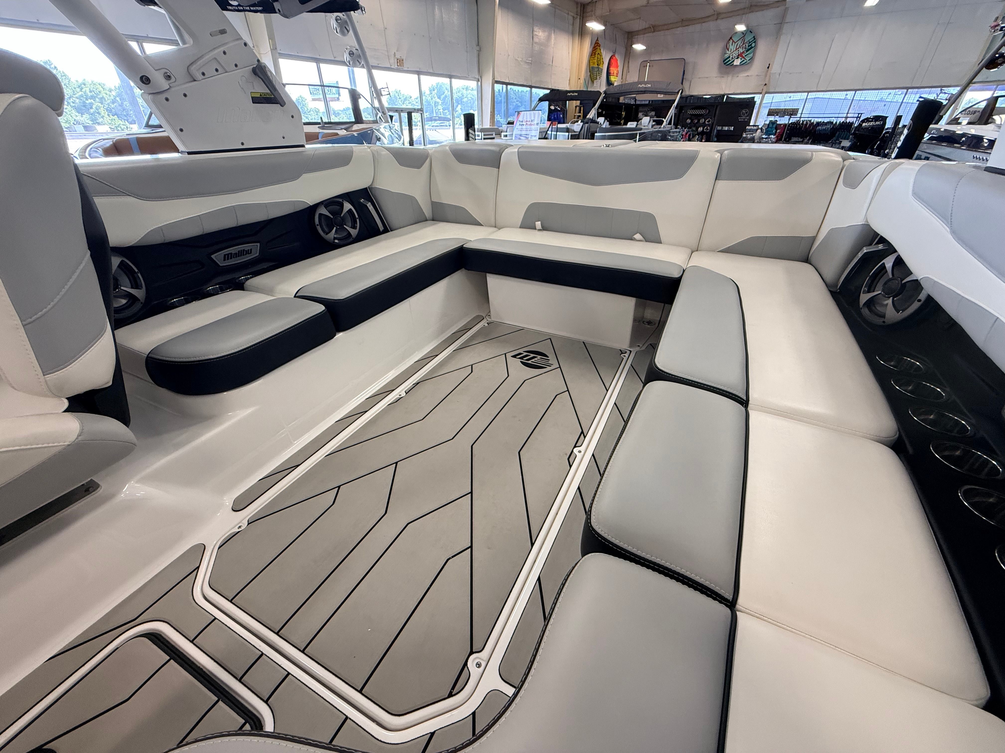 2020 Malibu Wakesetter 23 LSV - 8