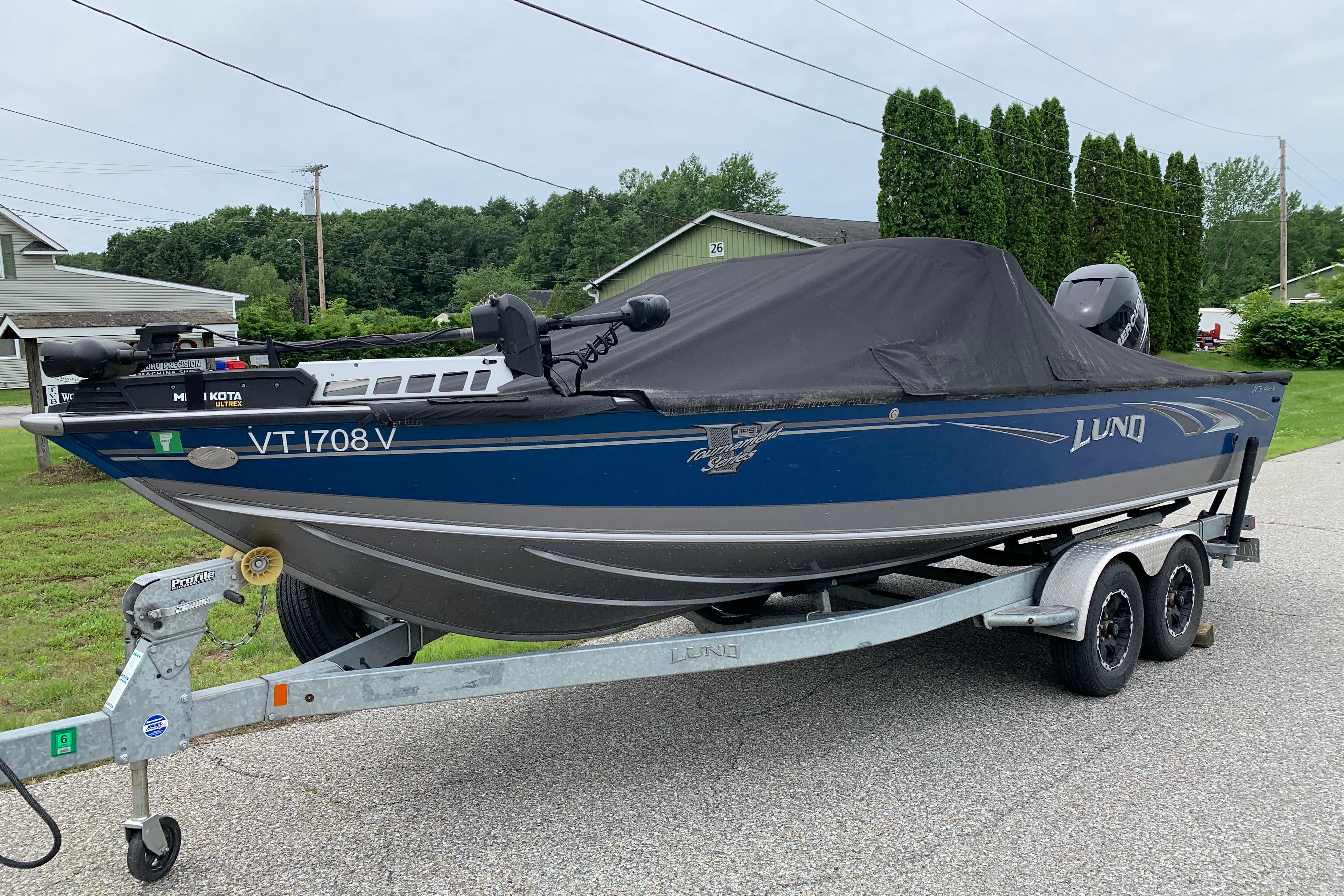2019 Lund 2175 Pro-V