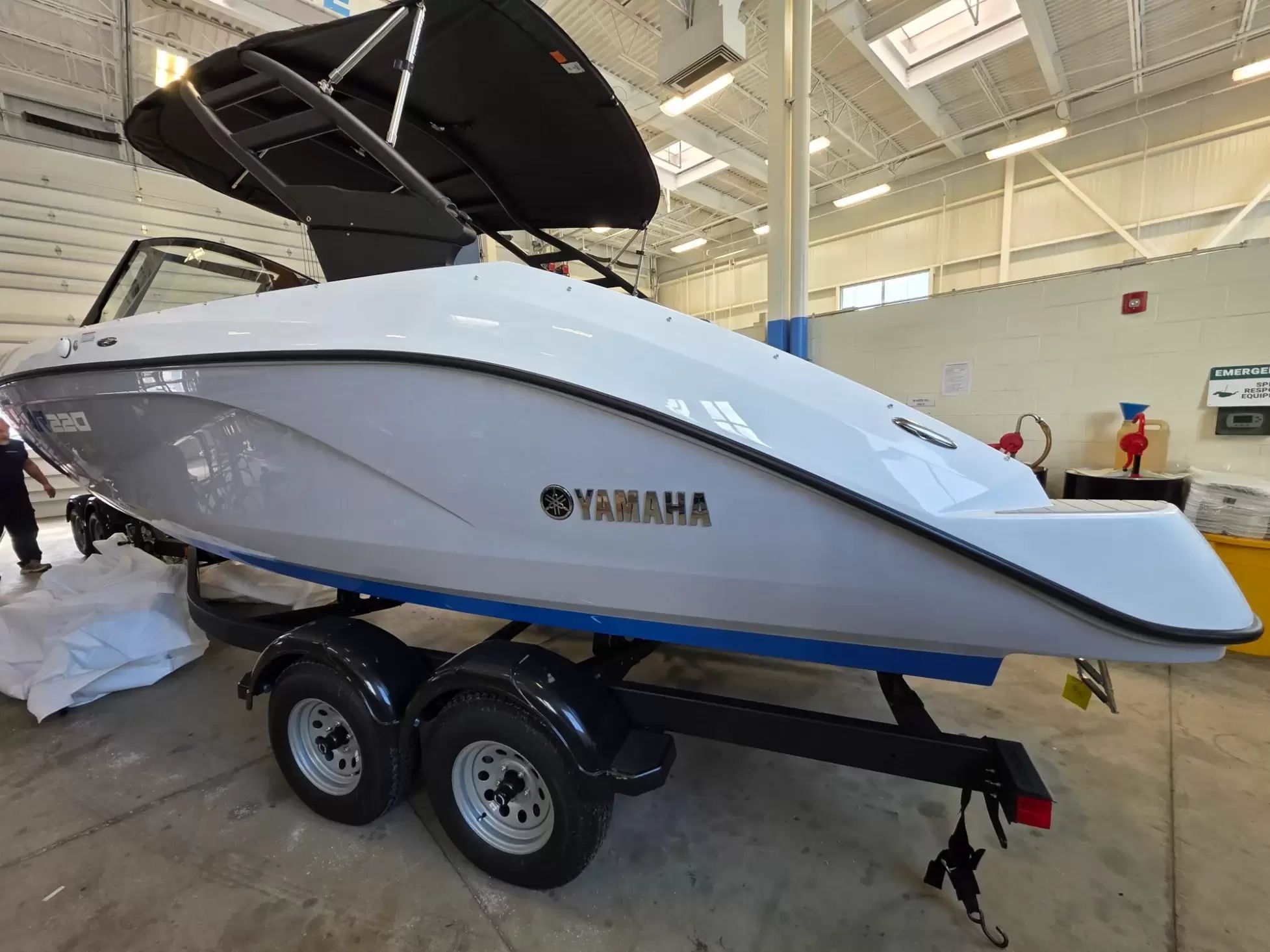 2026 Yamaha Boats AR220 - 2