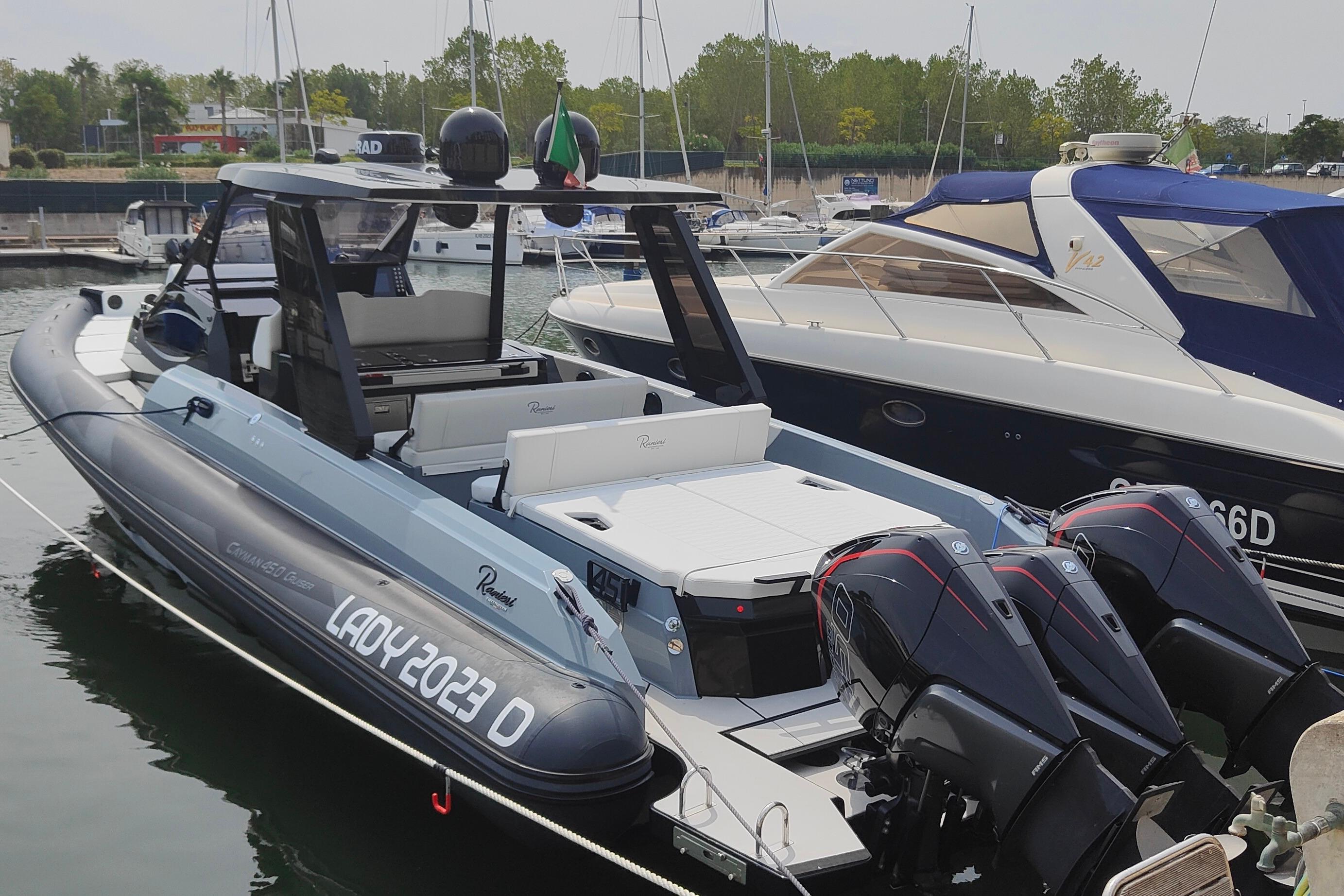 2022 Ranieri International Cayman 45 Cruiser