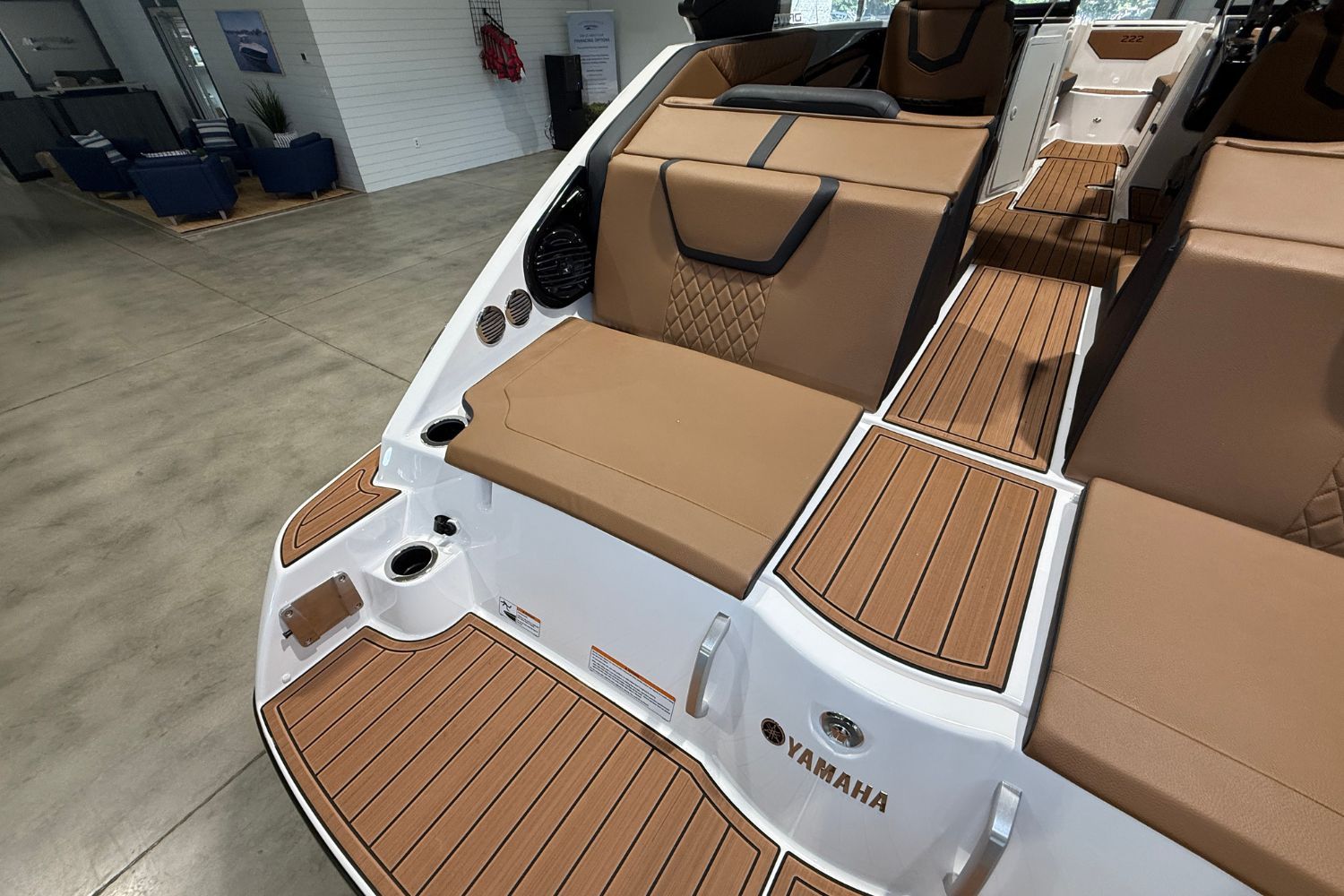 2026 Yamaha Boats 222SD - 9