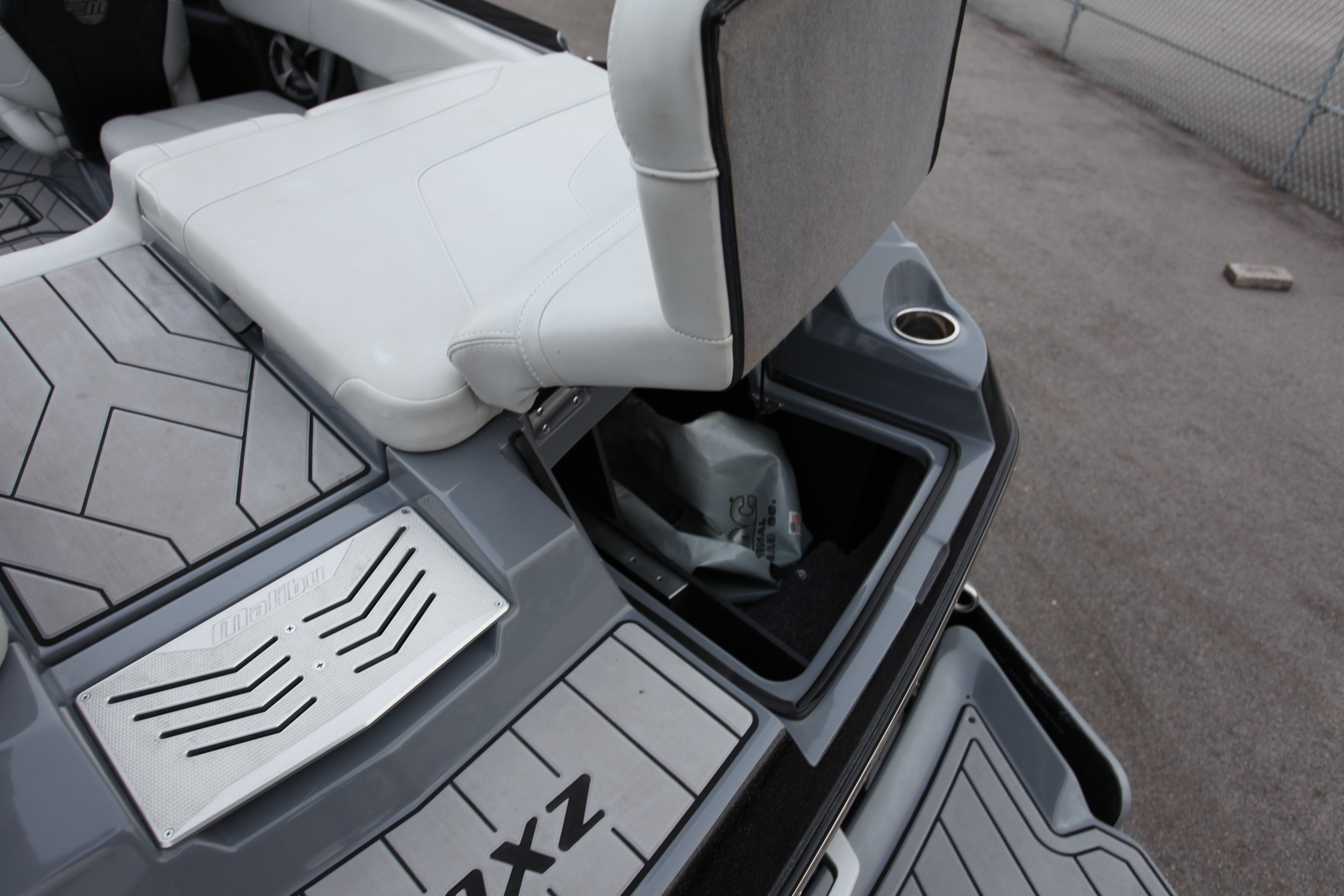 2019 Malibu Wakesetter 22 MXZ - 15