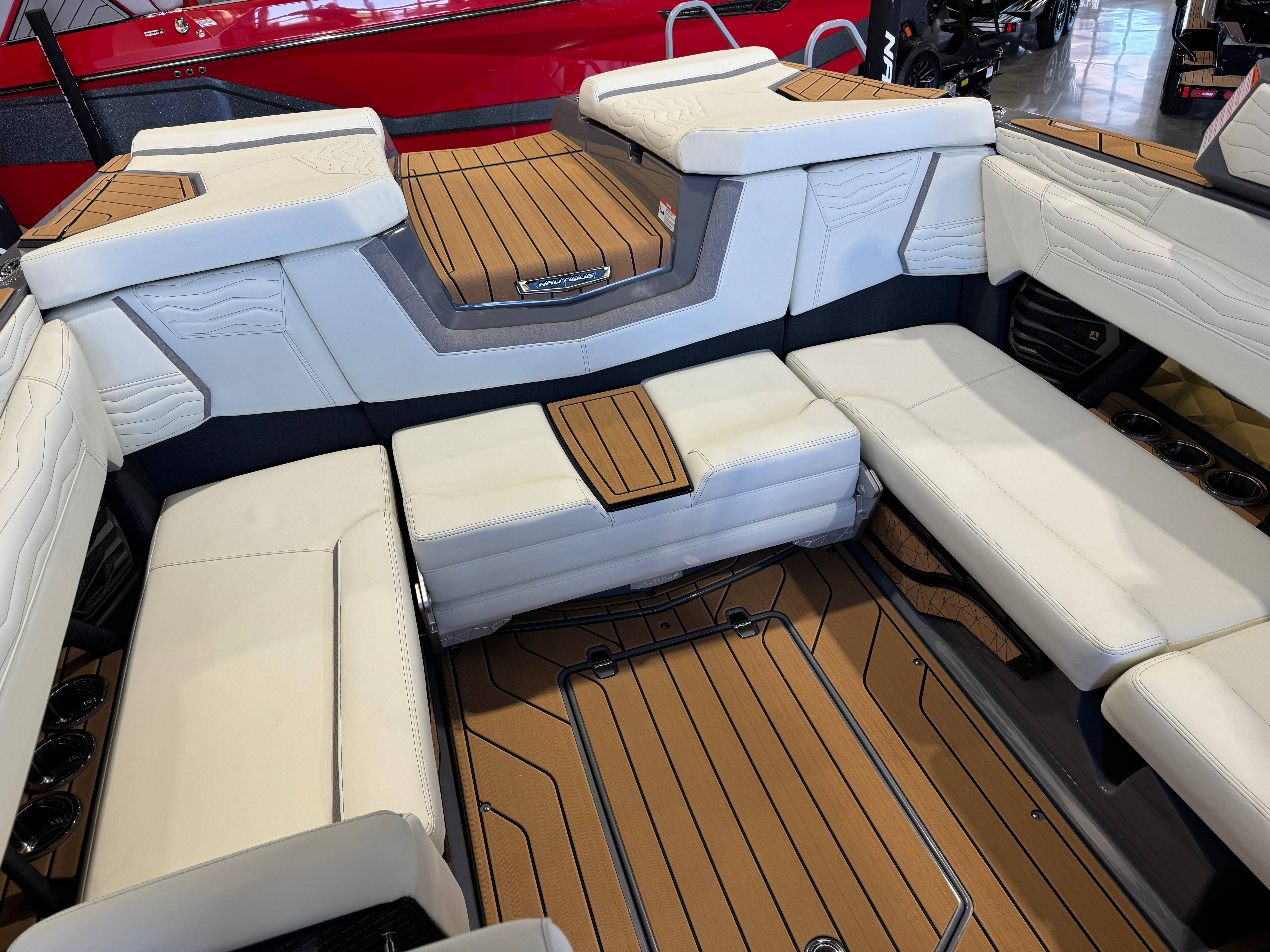 2025 Nautique Super Air Nautique G23 - 17
