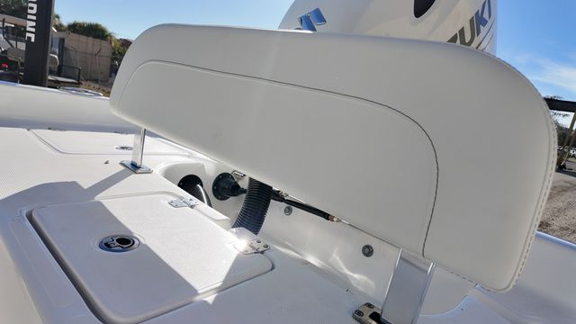 2026 Clearwater 2100 Bay - 22