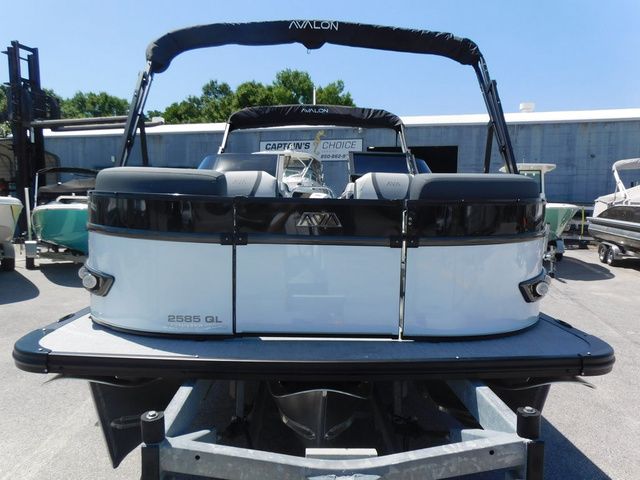 2026 Avalon Catalina Quad Lounger 25 FT - 2
