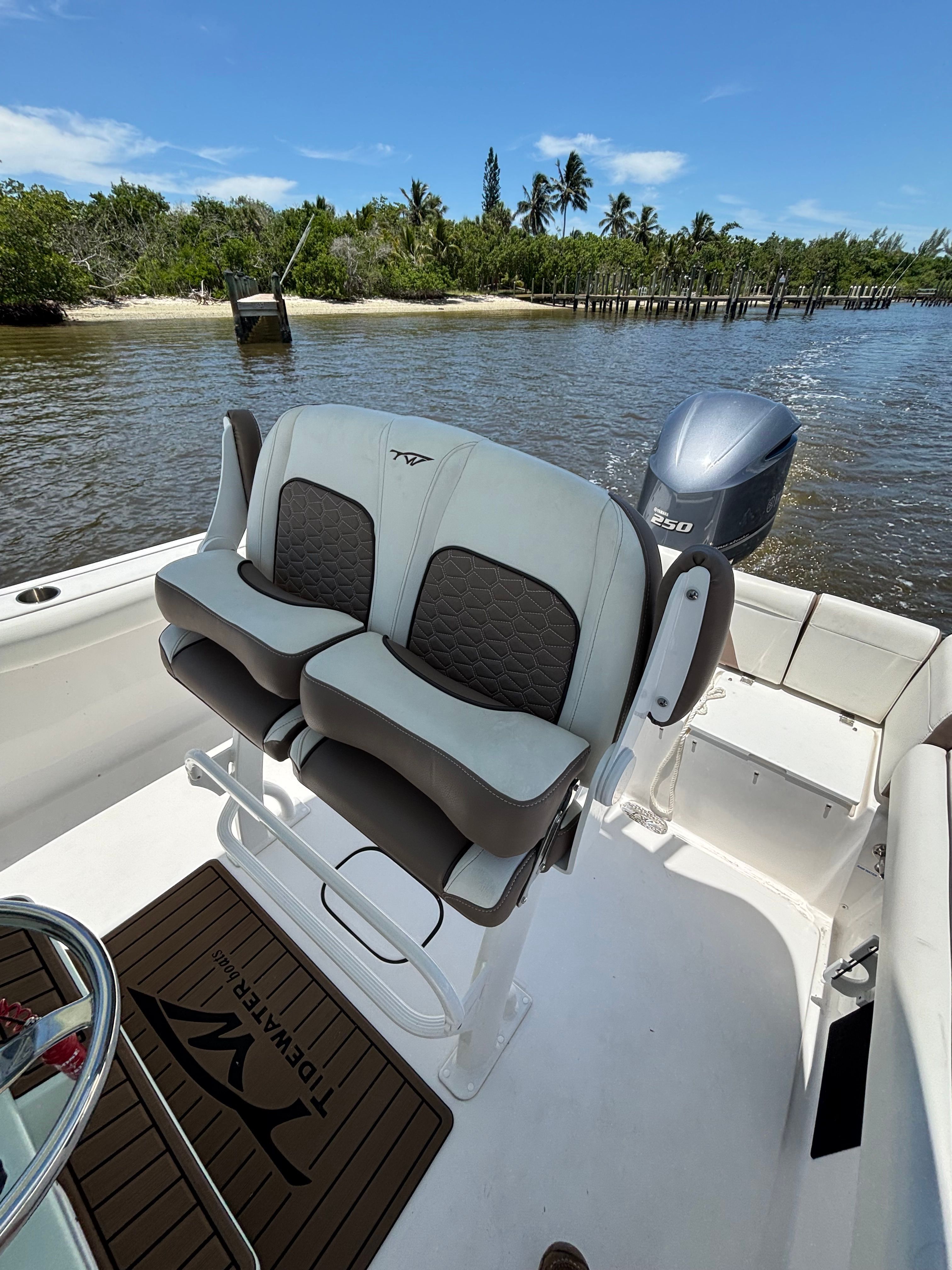 2024 Tidewater 232XLF - 10