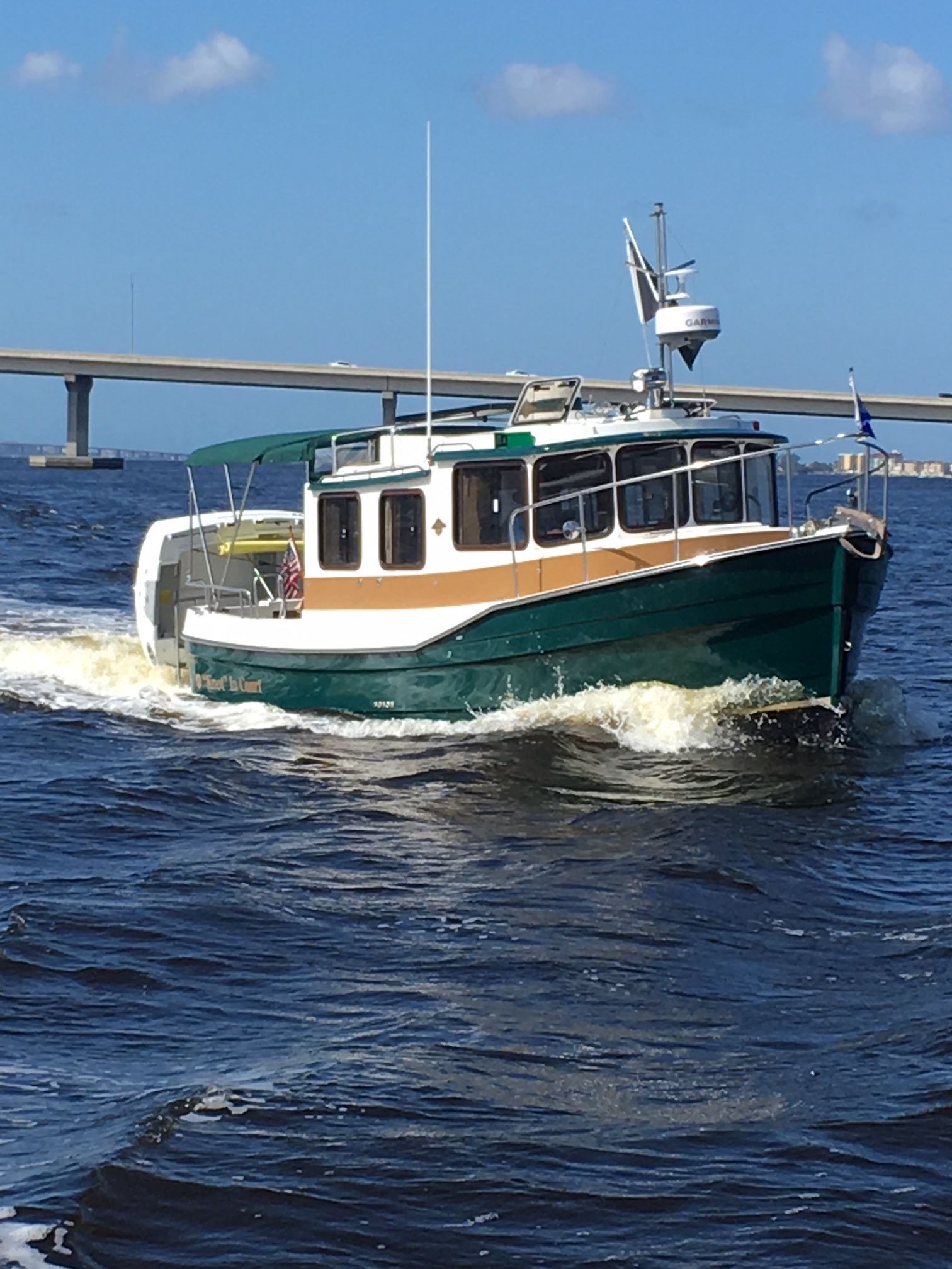 2014 Ranger Tugs R-27 - 9