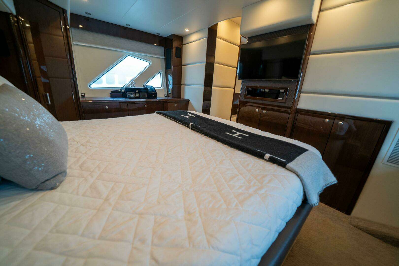 2007 Marquis 55 LS - Image 26