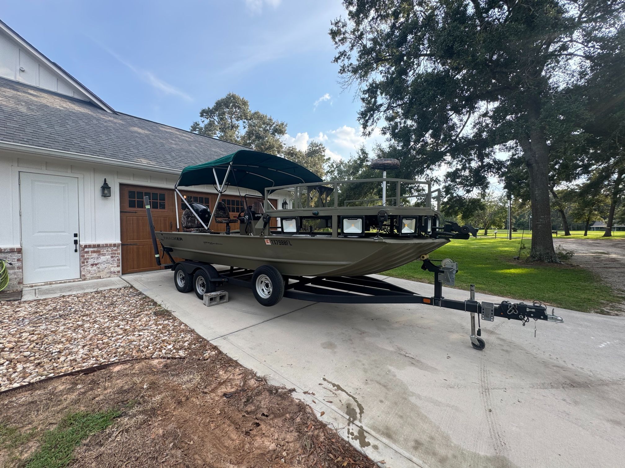 2019 Tracker Grizzly 2072 CC Sportsman - 4