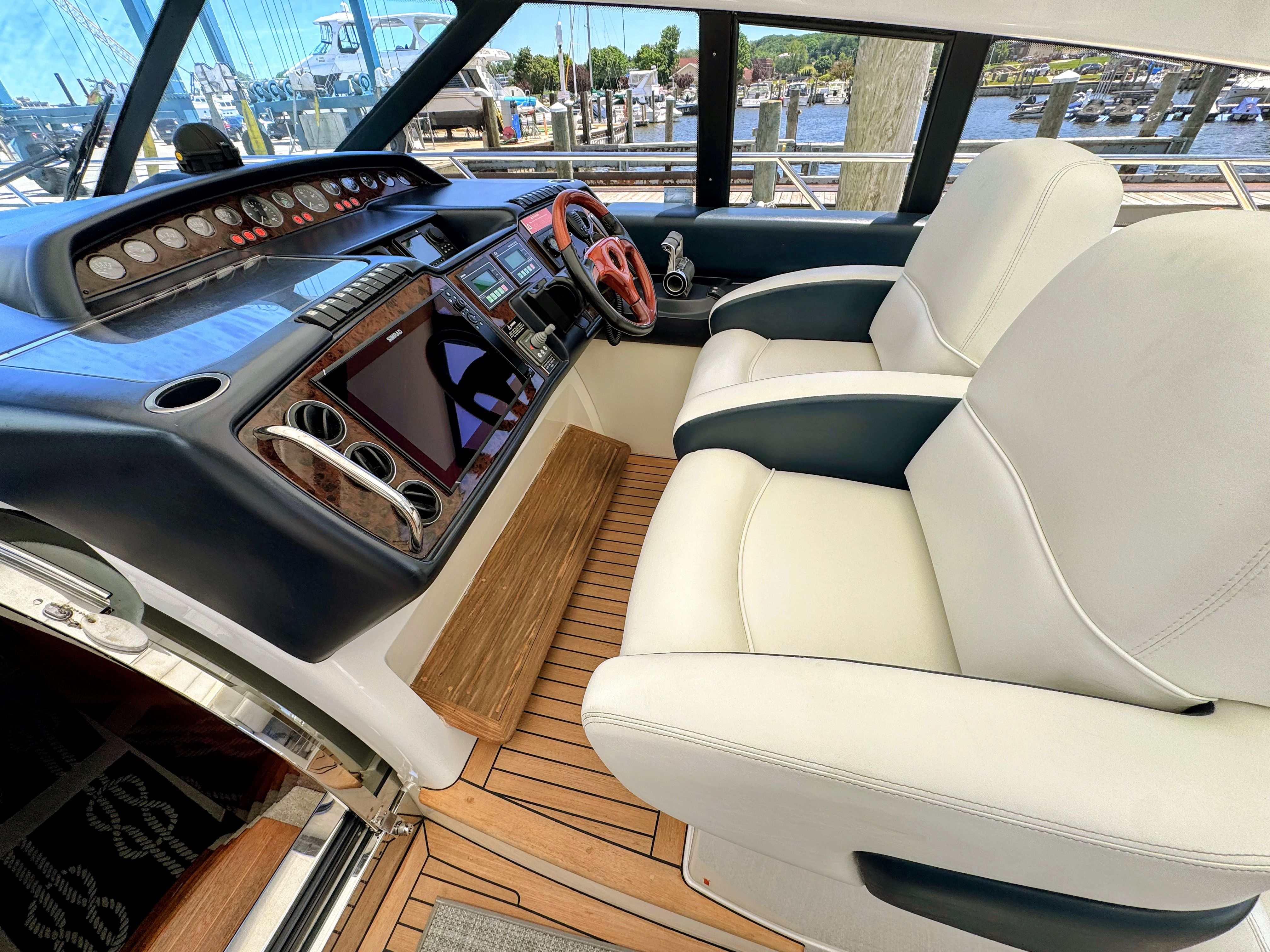 2004 Viking Princess V58 - 11
