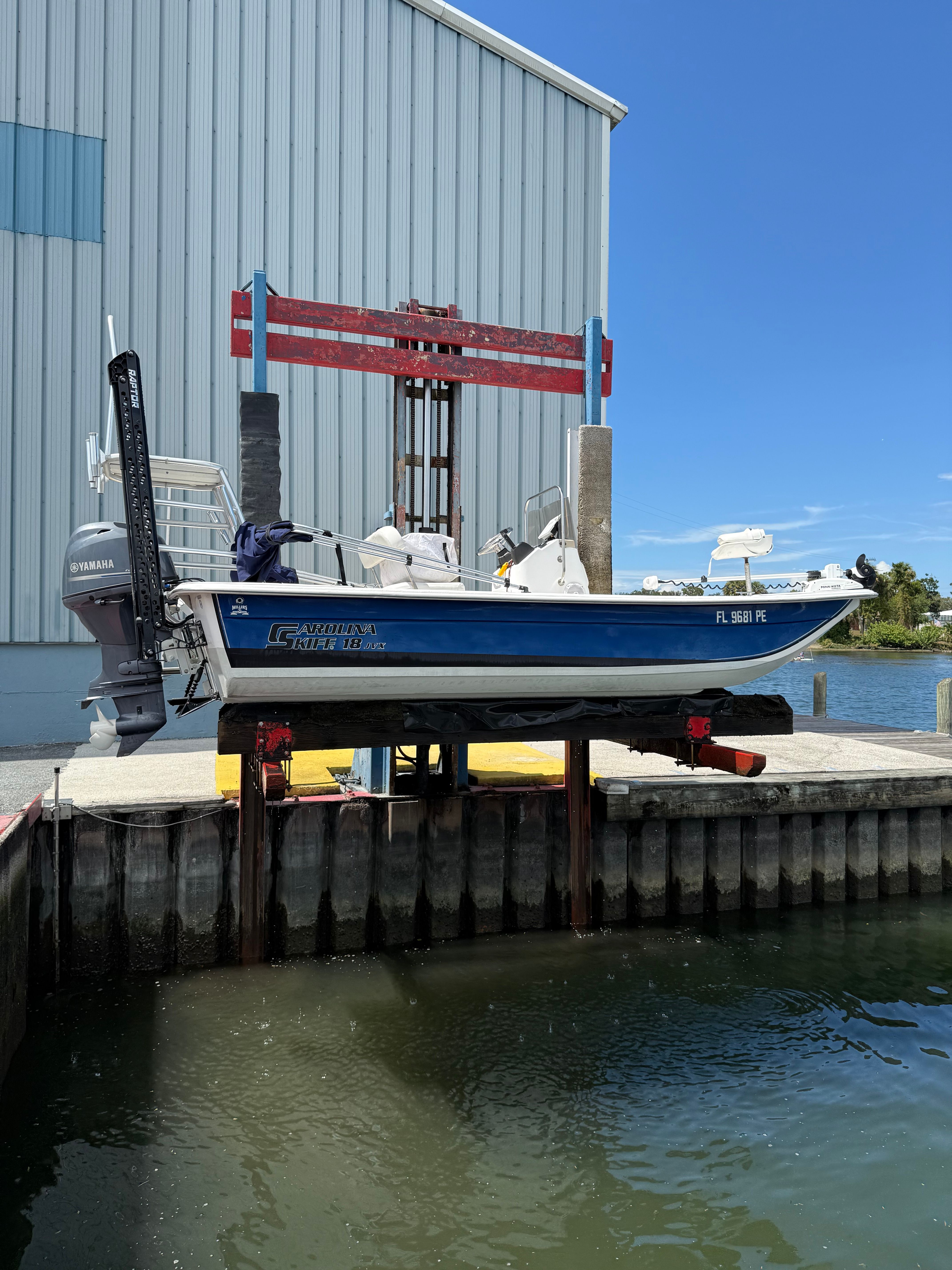 2011 Carolina Skiff JVX18SC - 7