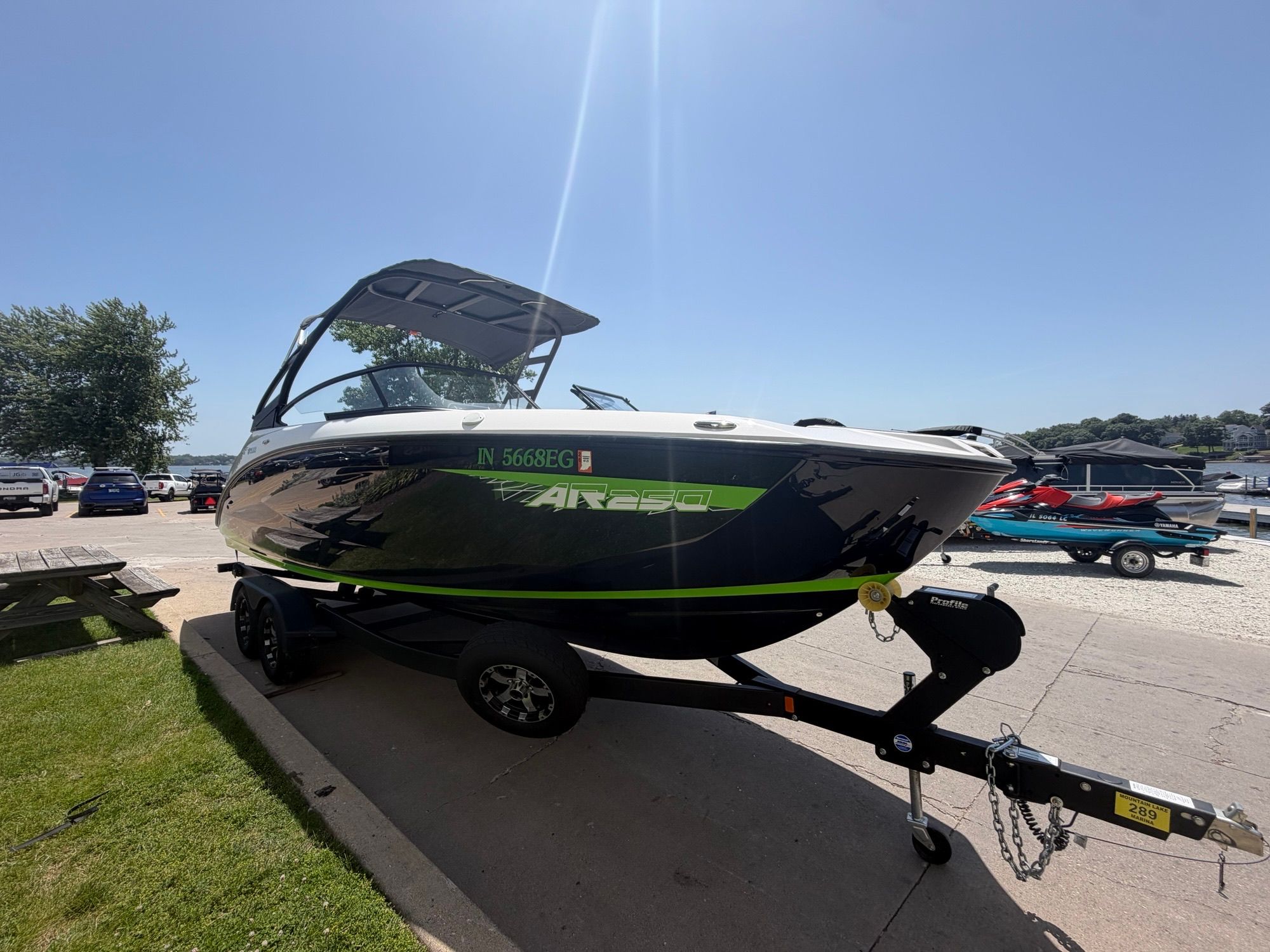 2021 Yamaha Boats AR250 - 3