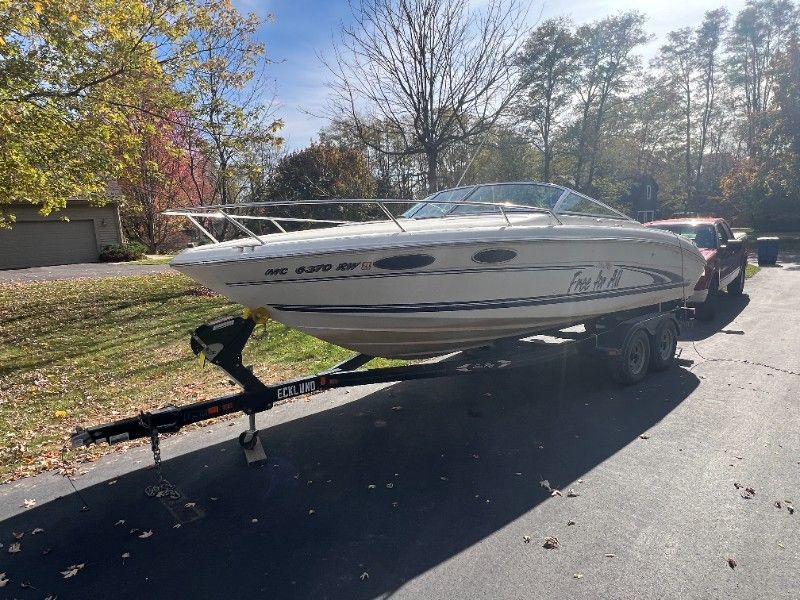 1999 Sea Ray 230 Overnighter - 47