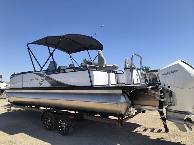 2025 Avalon LSZ 2385 Versatile Rear Lounger - 5