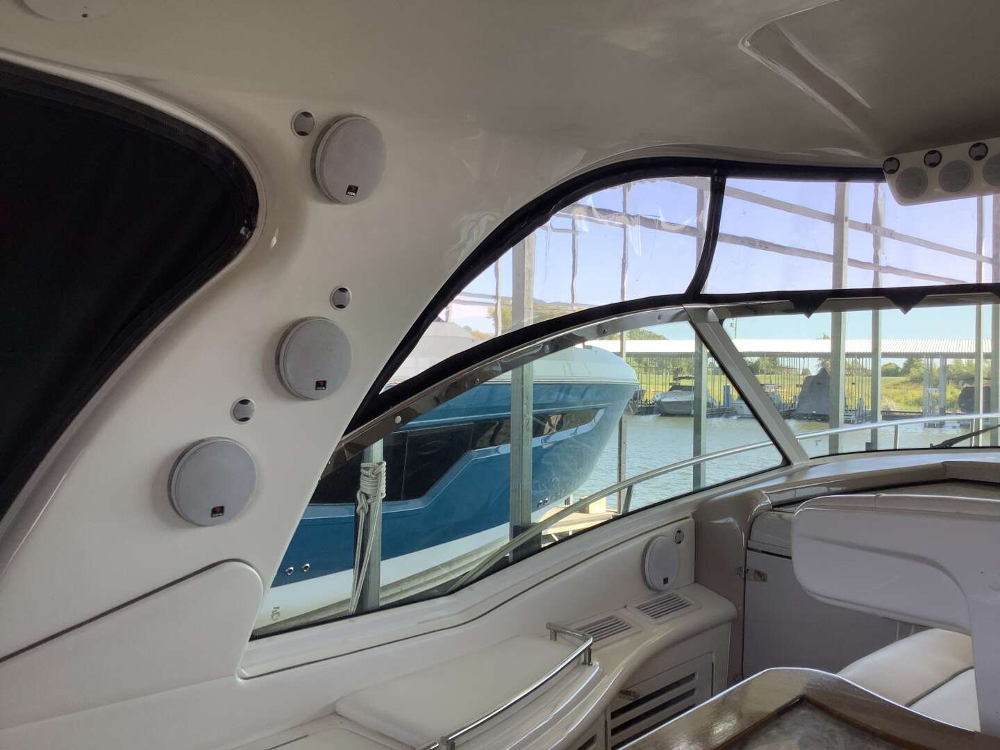 2007 Sea Ray 52 SUNDANCER - Image 38