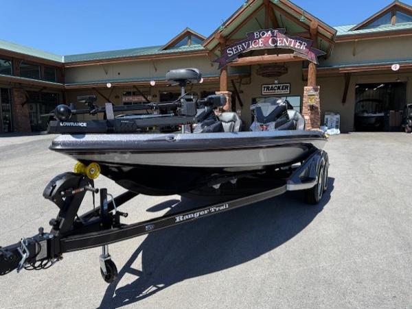 2025 Ranger Z519R Cup-Equipped boat at service center, front view.