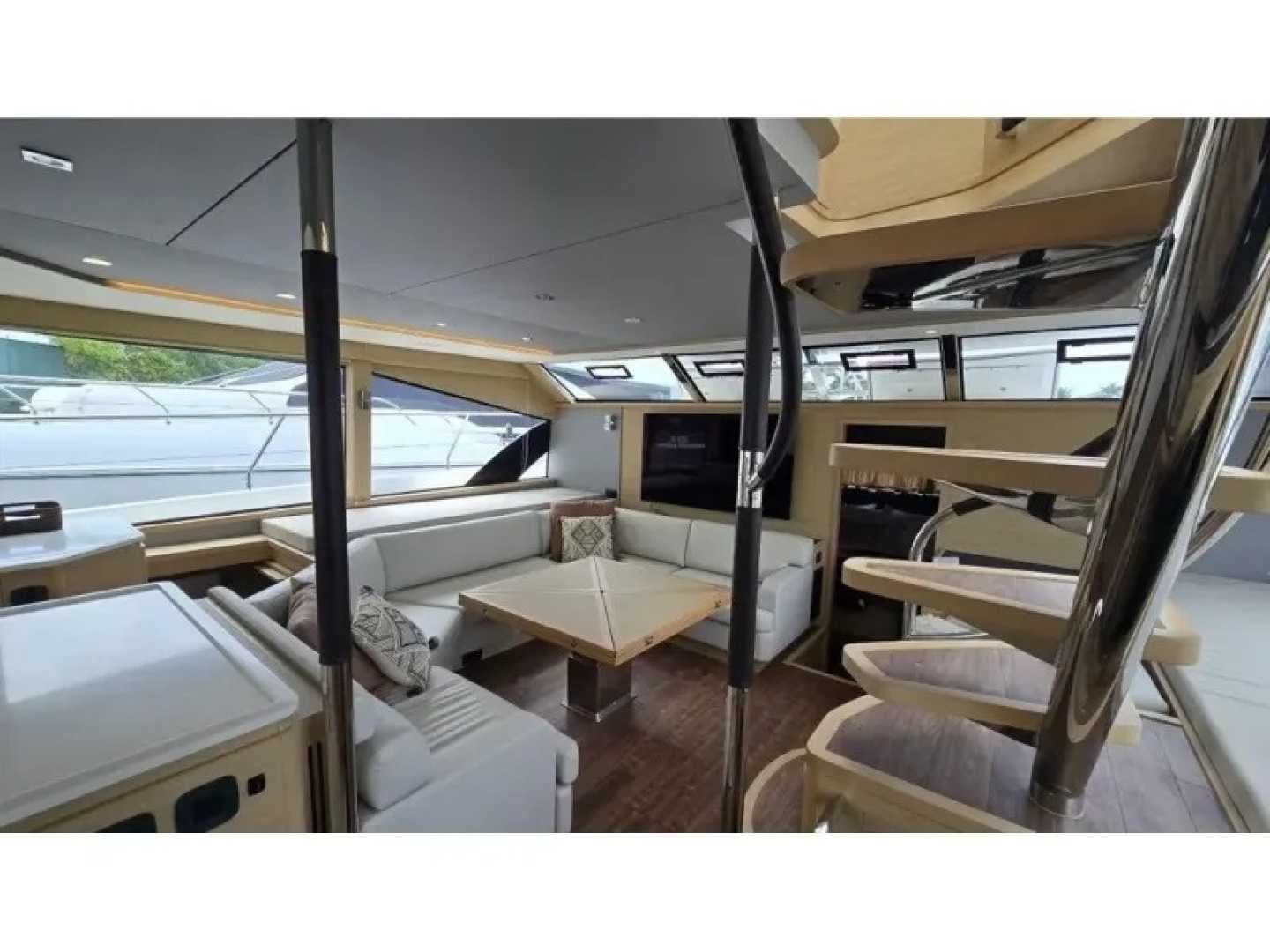 2025 Aquila 54 YACHT - Image 29