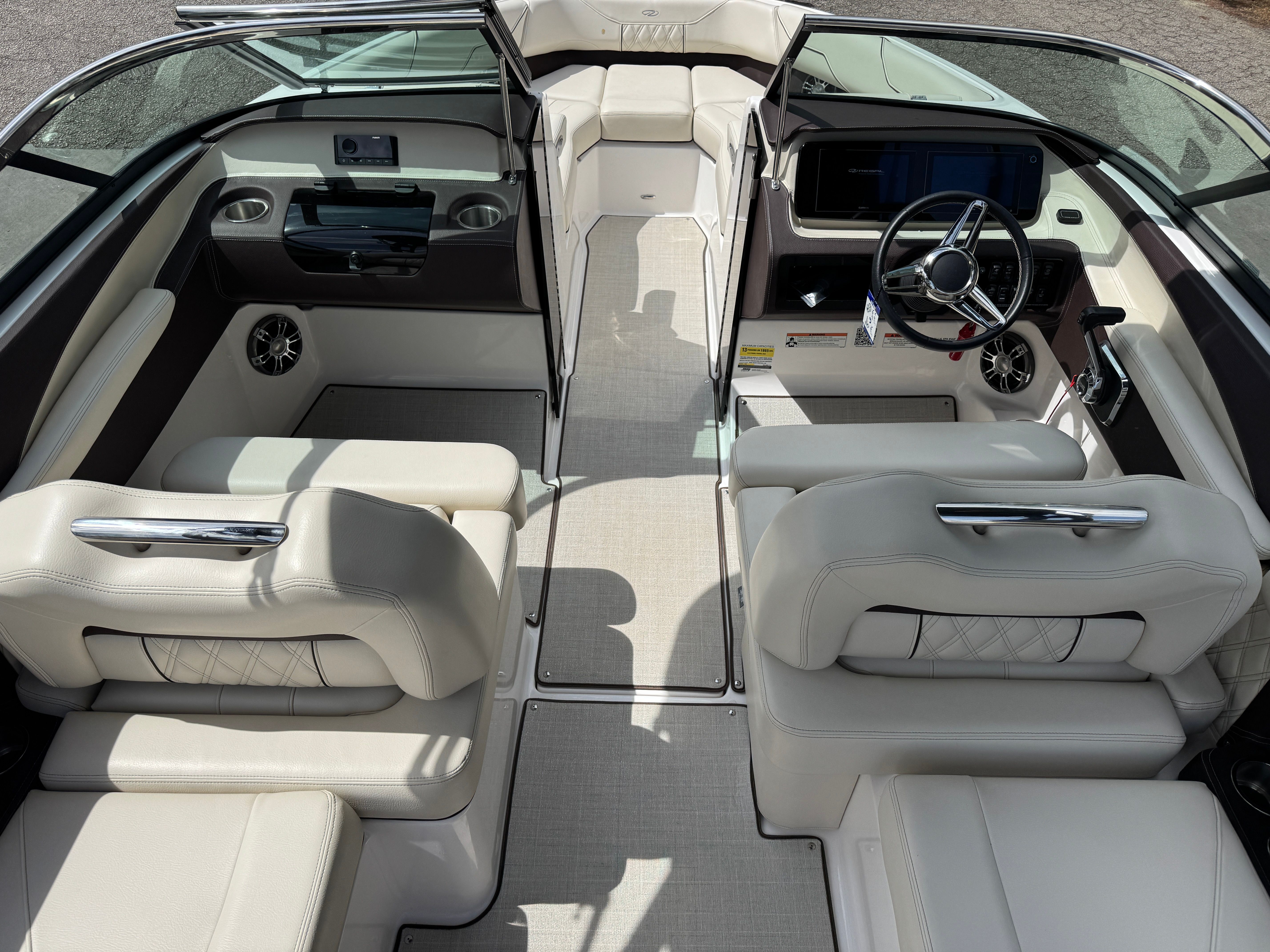 2023 REGAL LS4 - Image 12