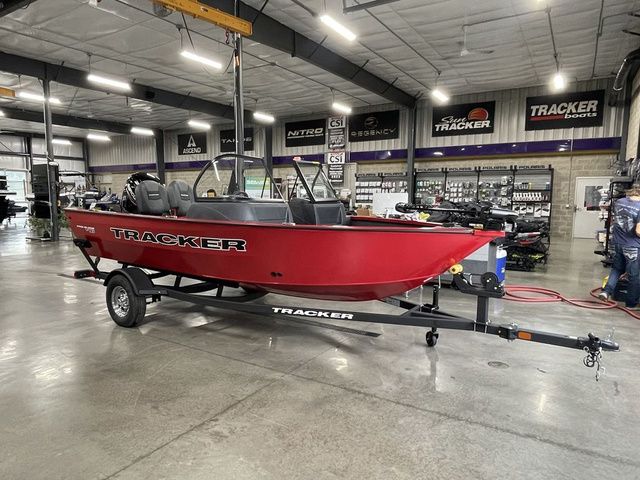 2026 Tracker Pro Guide V-16 WT - 2