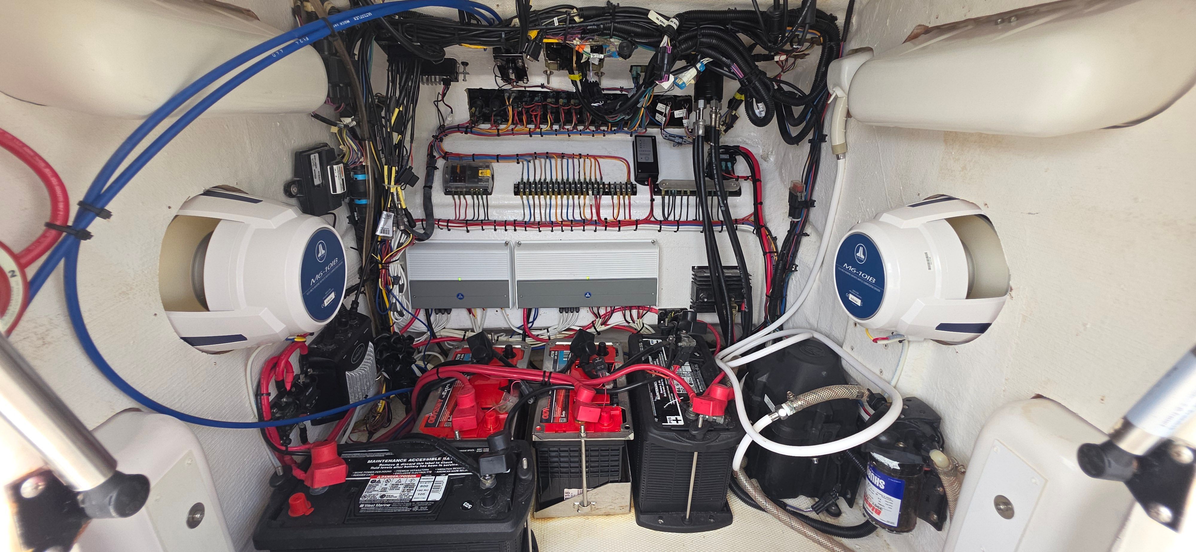 Electrical system of a 2013 Renegade 32 FT boat.