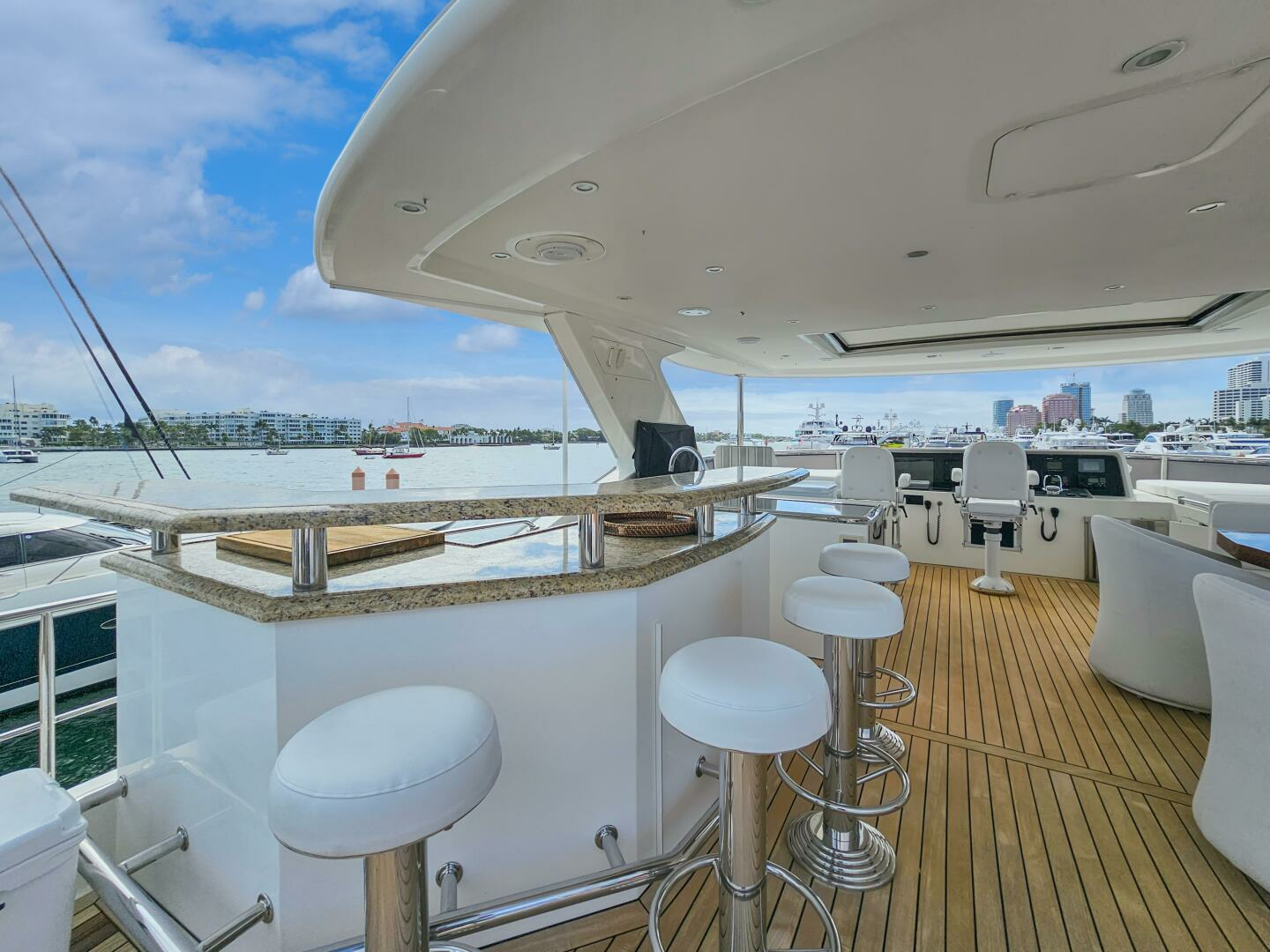 2010 Ocean Alexander 83 - Image 34