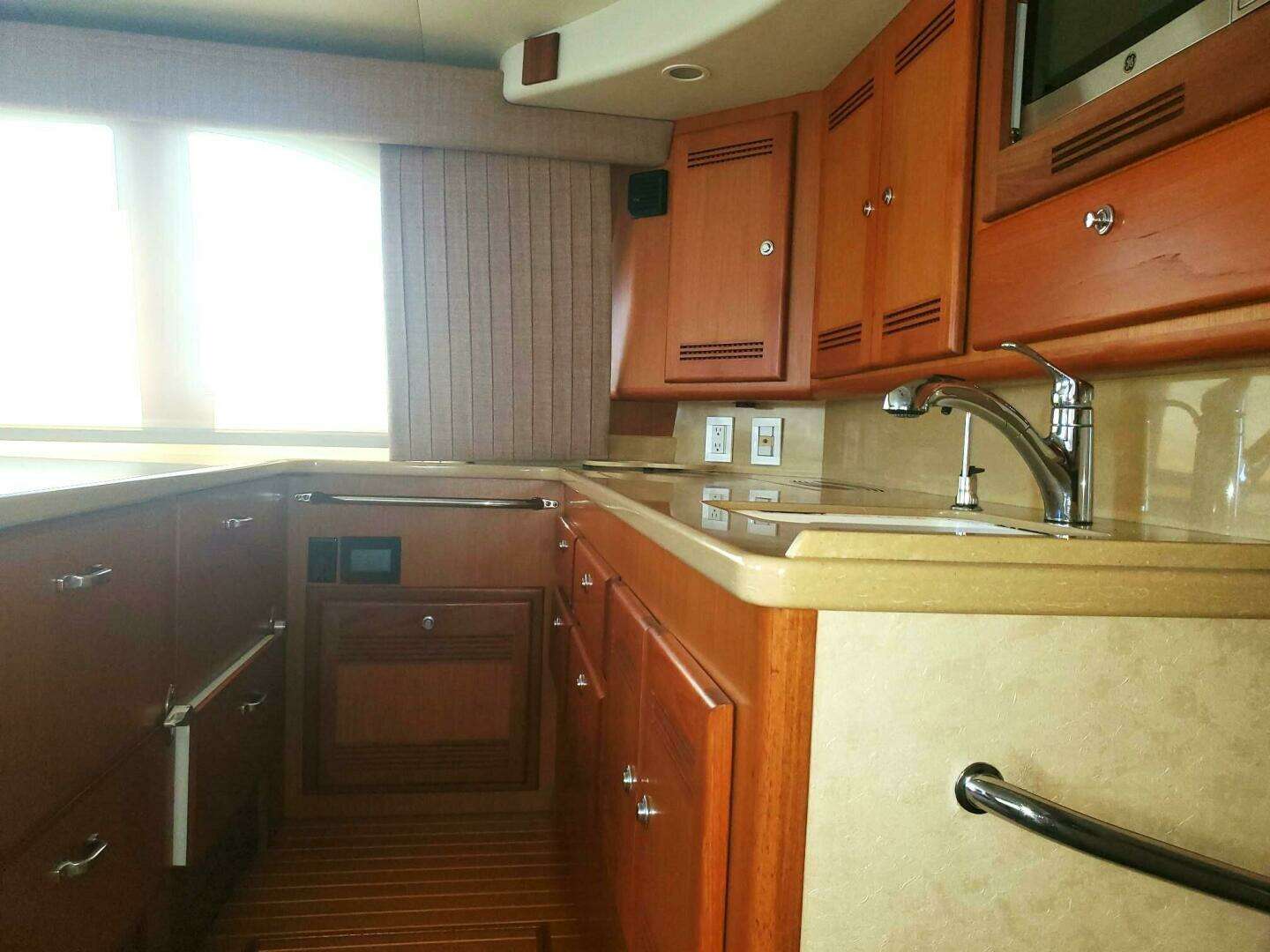 2006 Cabo Convertible - Image 26